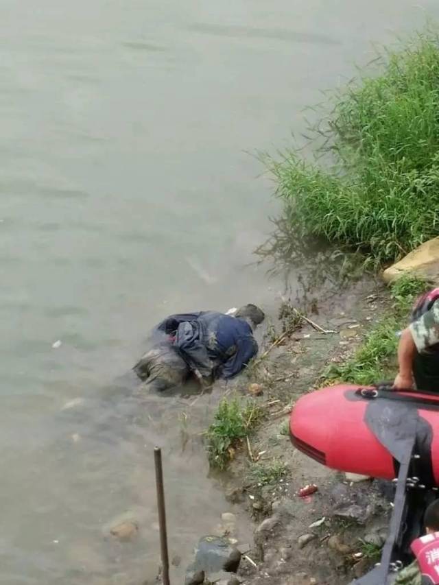 澳门揭秘提升一肖一码_四川男子钓鱼钓到一具尸体,定性评估说明_9DM18.53.59