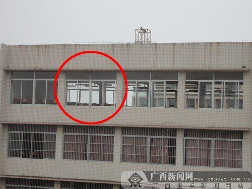 今晚必开一肖_小学教学楼成危楼致停课 教育局回应,可靠评估说明_VIP47.67.20