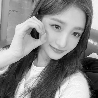 2023最新女款头像图片与个性化头像制作详细指南