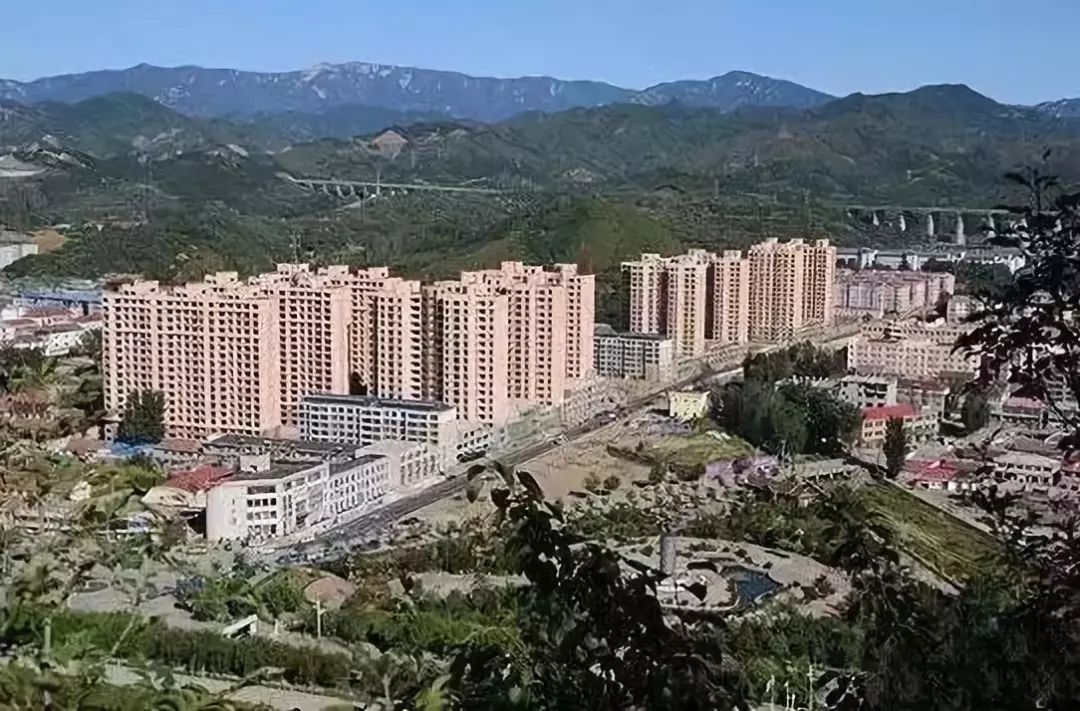 阜平吧最新动态，时代变迁中的独特印记