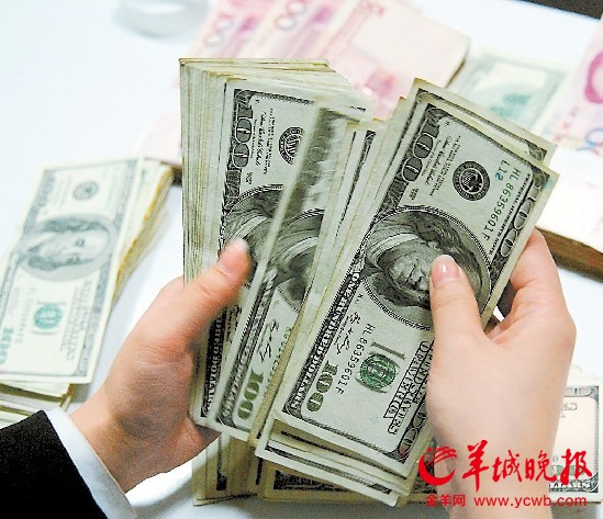 美元汇率更新，小巷中的秘密兑换故事与美食之旅揭秘
