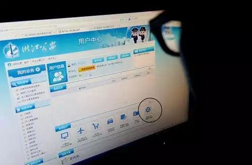 澳门青龙阁猛虎料,全面解答解释落实_微型版84.621