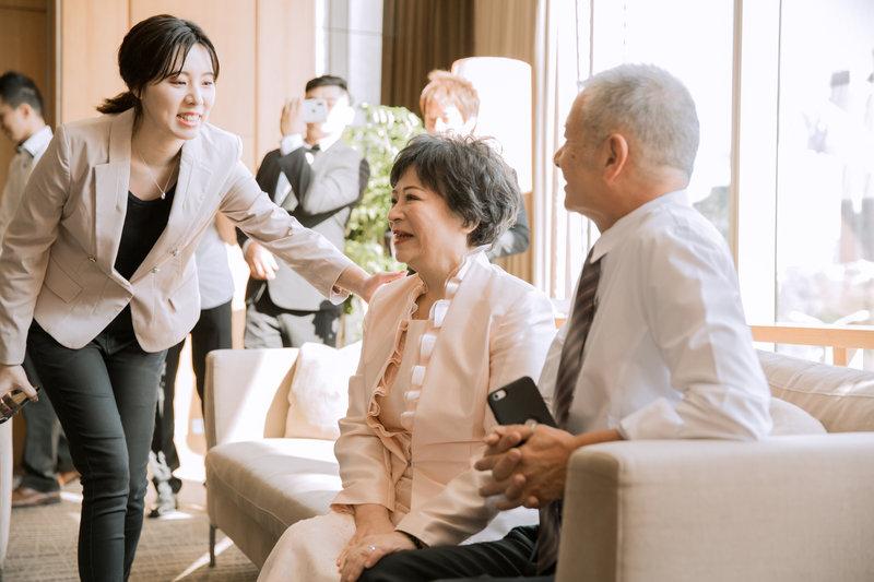 证婚人