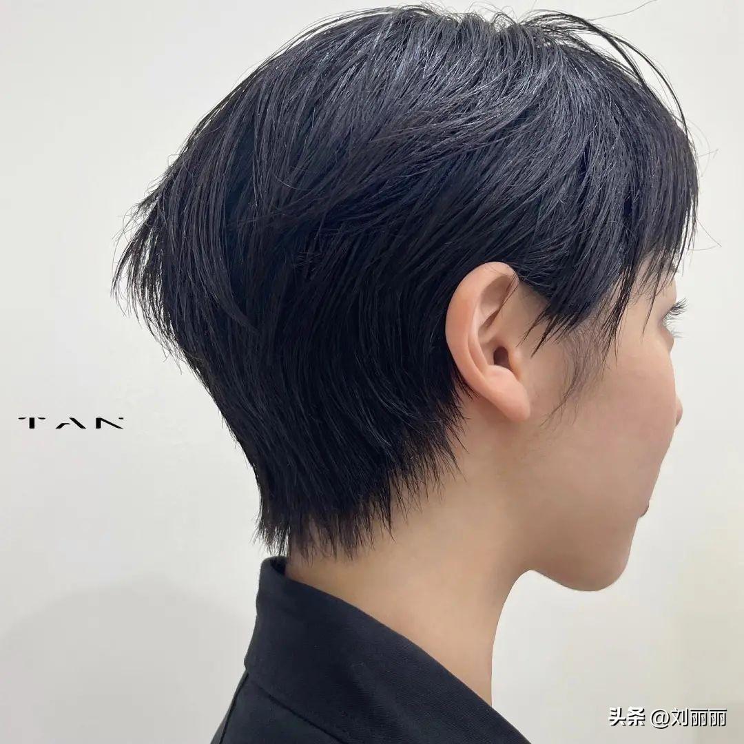 女人短发最新发型
